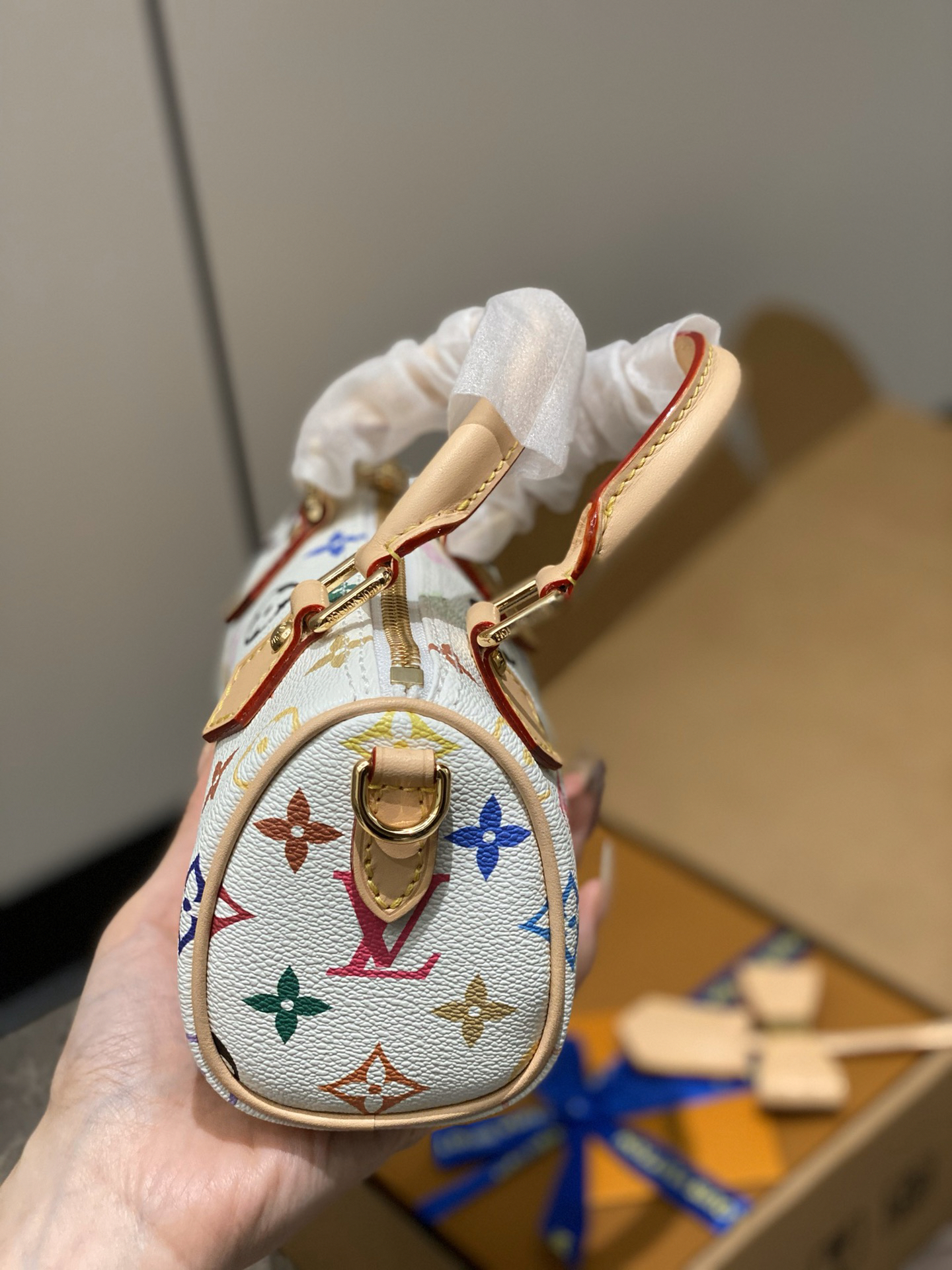 ルイ・ヴィトン「Louis Vuitton」ナノアルマ