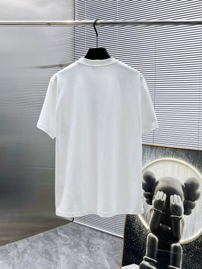 ヴェルサーチ「Versace」 2025SS リラックスフィット クルーネックTシャツ