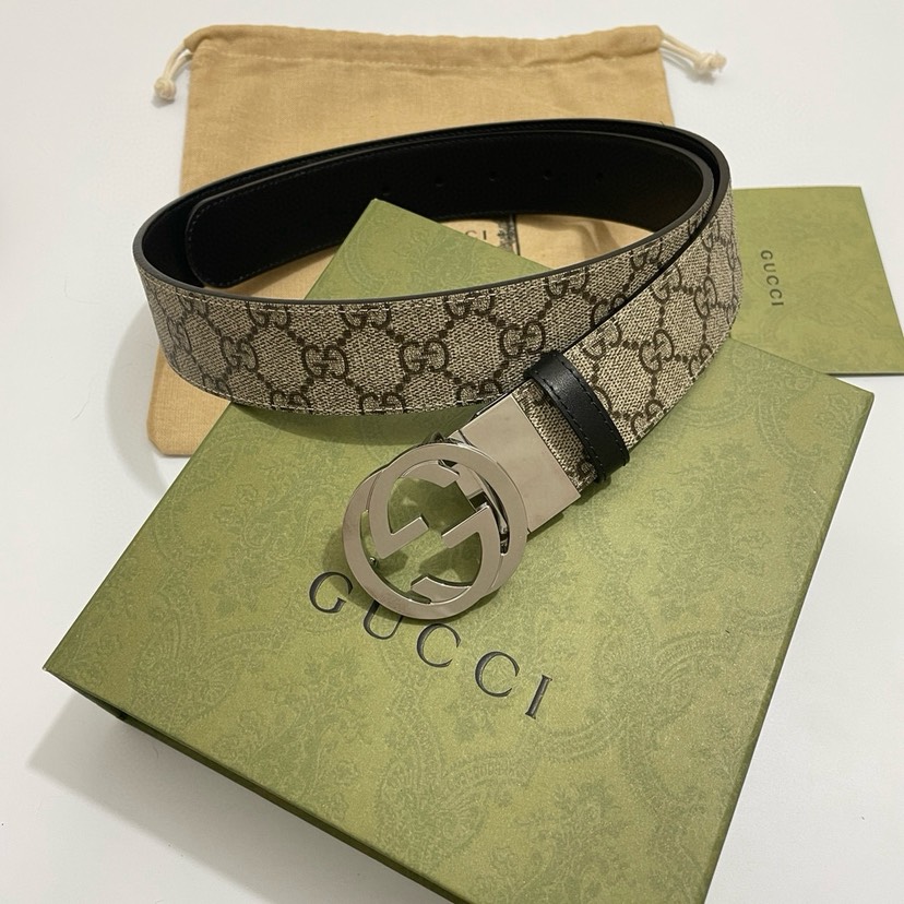 グッチ「Gucci」GGロゴ スピニングバックル レザーベルト100CM