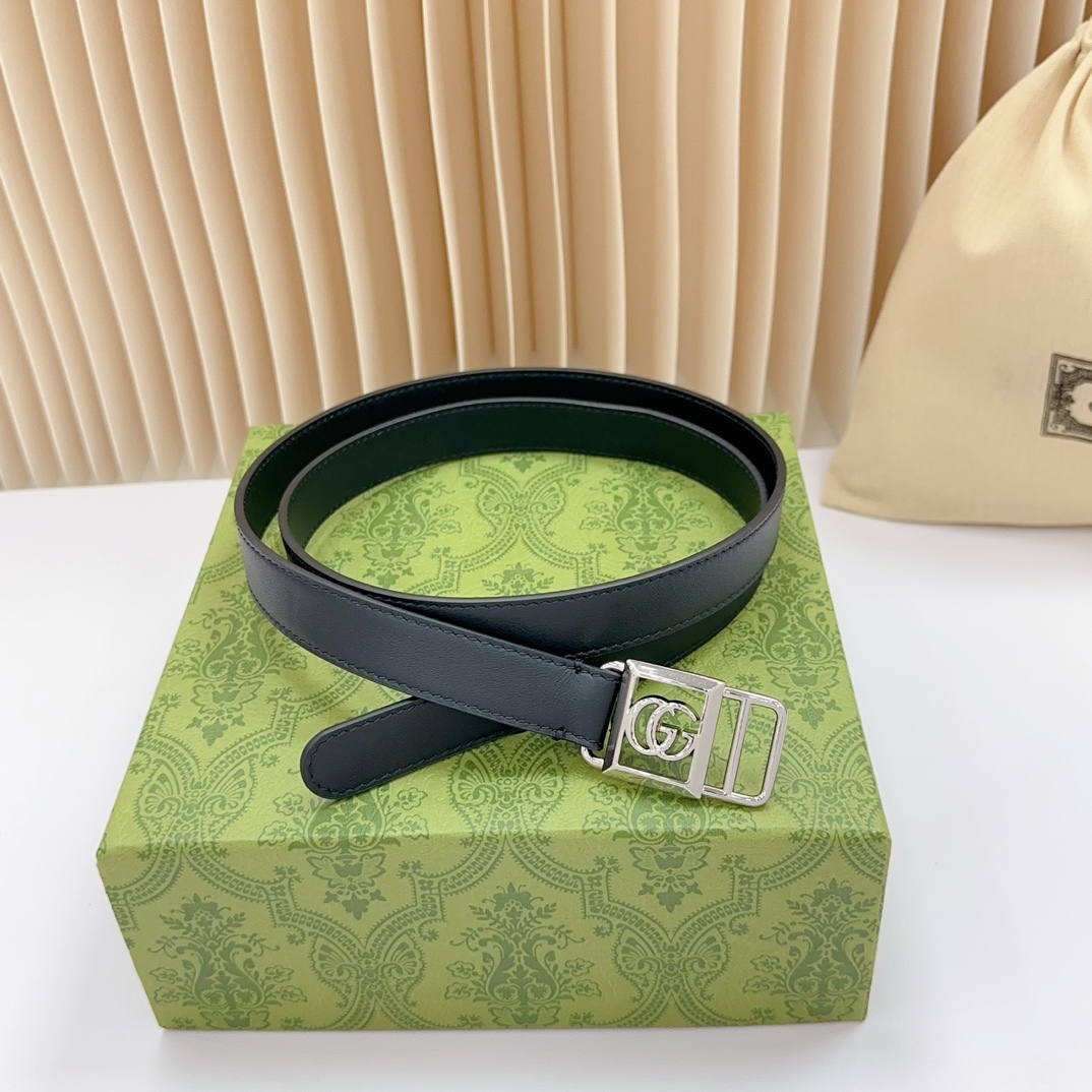 グッチ「Gucci」ダブルフェイス プレミアムレザー ベルト100CM