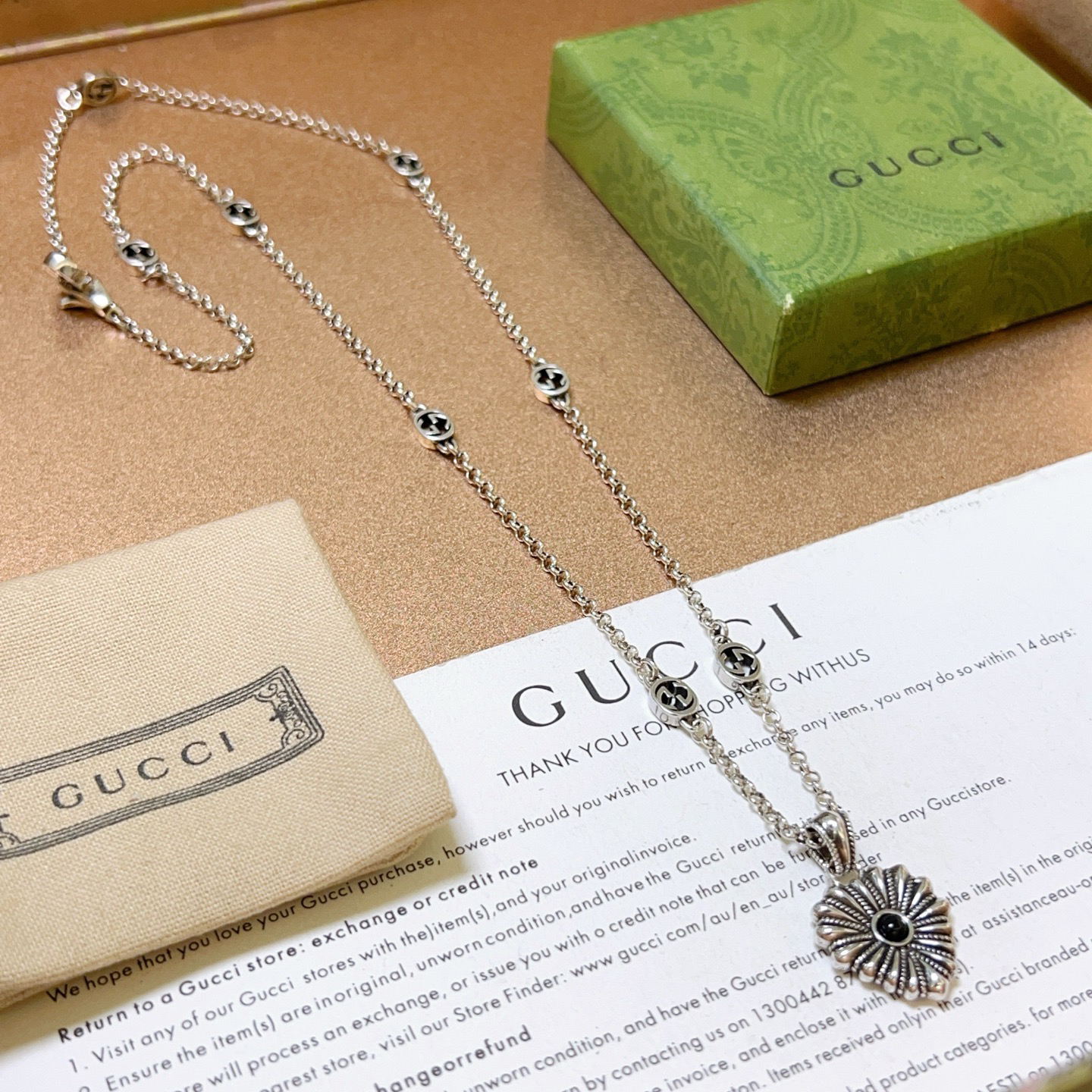 グッチ「Gucci」Anger Forest シルバーネックレス