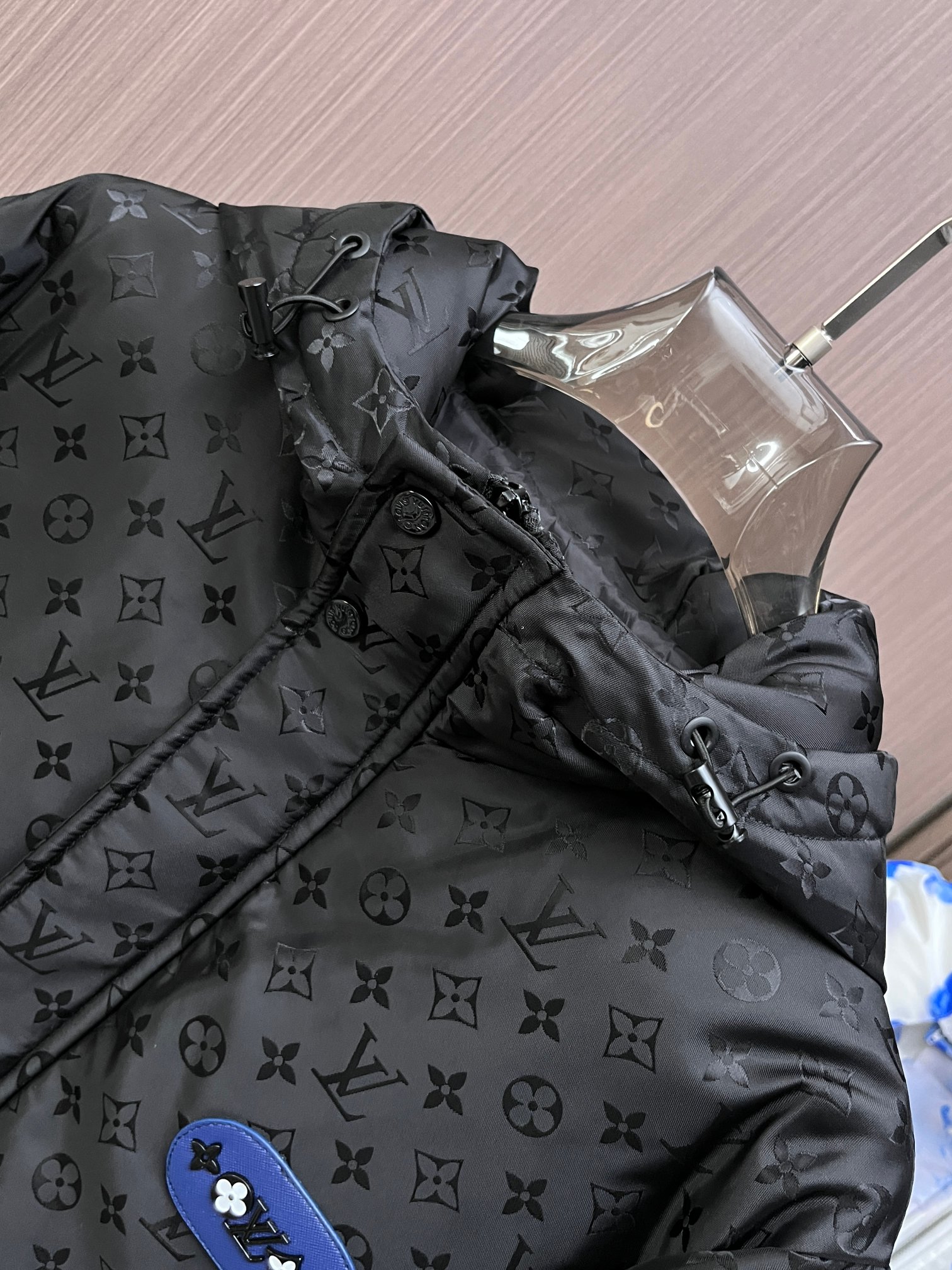 ルイ・ヴィトン「Louis Vuitton」‌ MONOGRAM PILLOW ダウンジャケット
