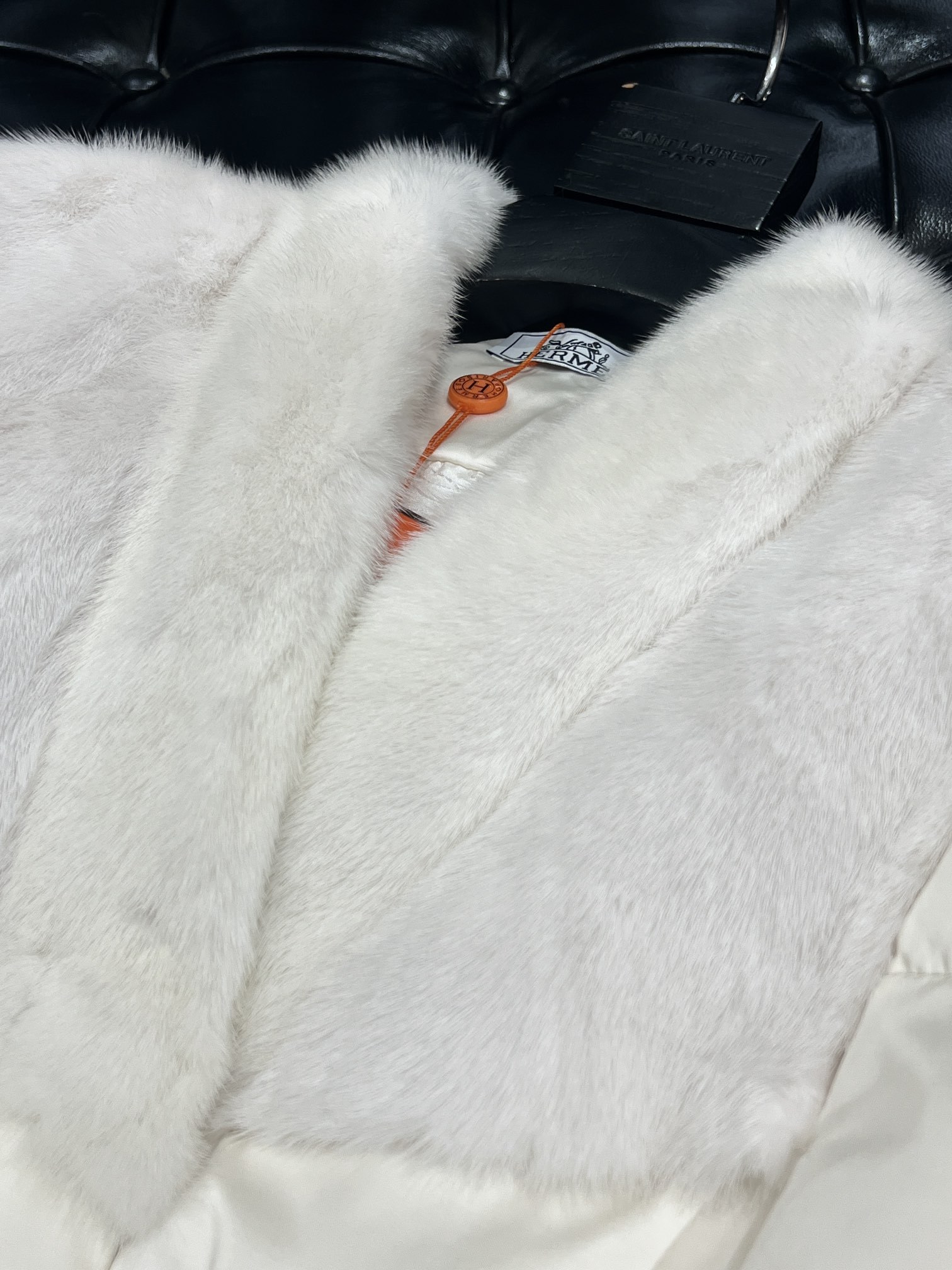 エルメス「Hermès」2025秋冬 ミンクファー ダウンコート