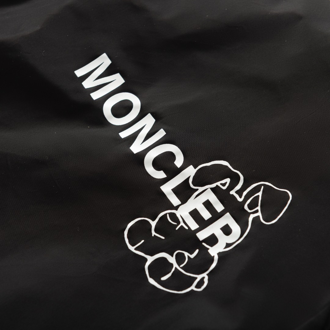 モンクレール「Moncler」× FRGMT Ostria メンズ フライトジャケット