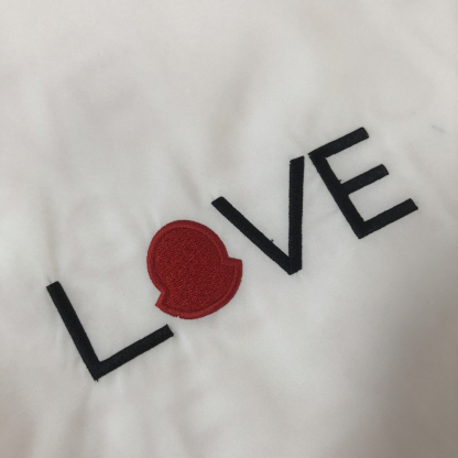 モンクレール「Moncler」2024最新パーカージャケット