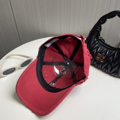 シャネル「Chanel」25S 新作 ロゴクラシックキャップ