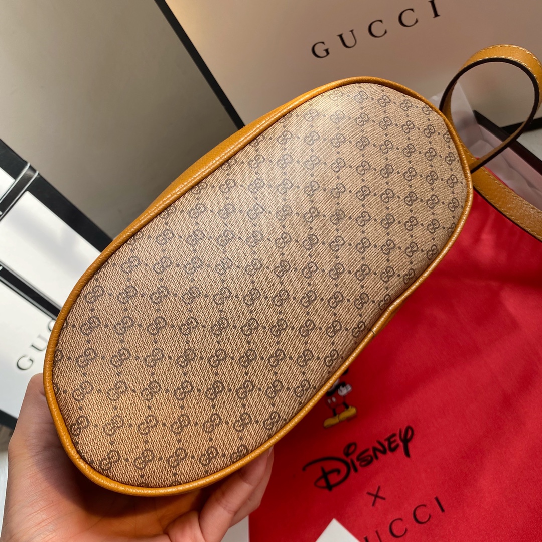 グッチ「Gucci」ミッキーバケツバッグ