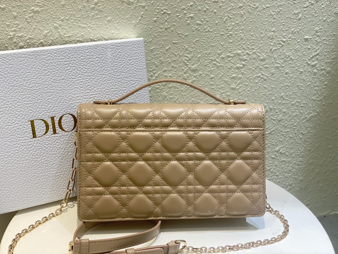 ディオール「Dior」My Dior トップハンドルバッグ