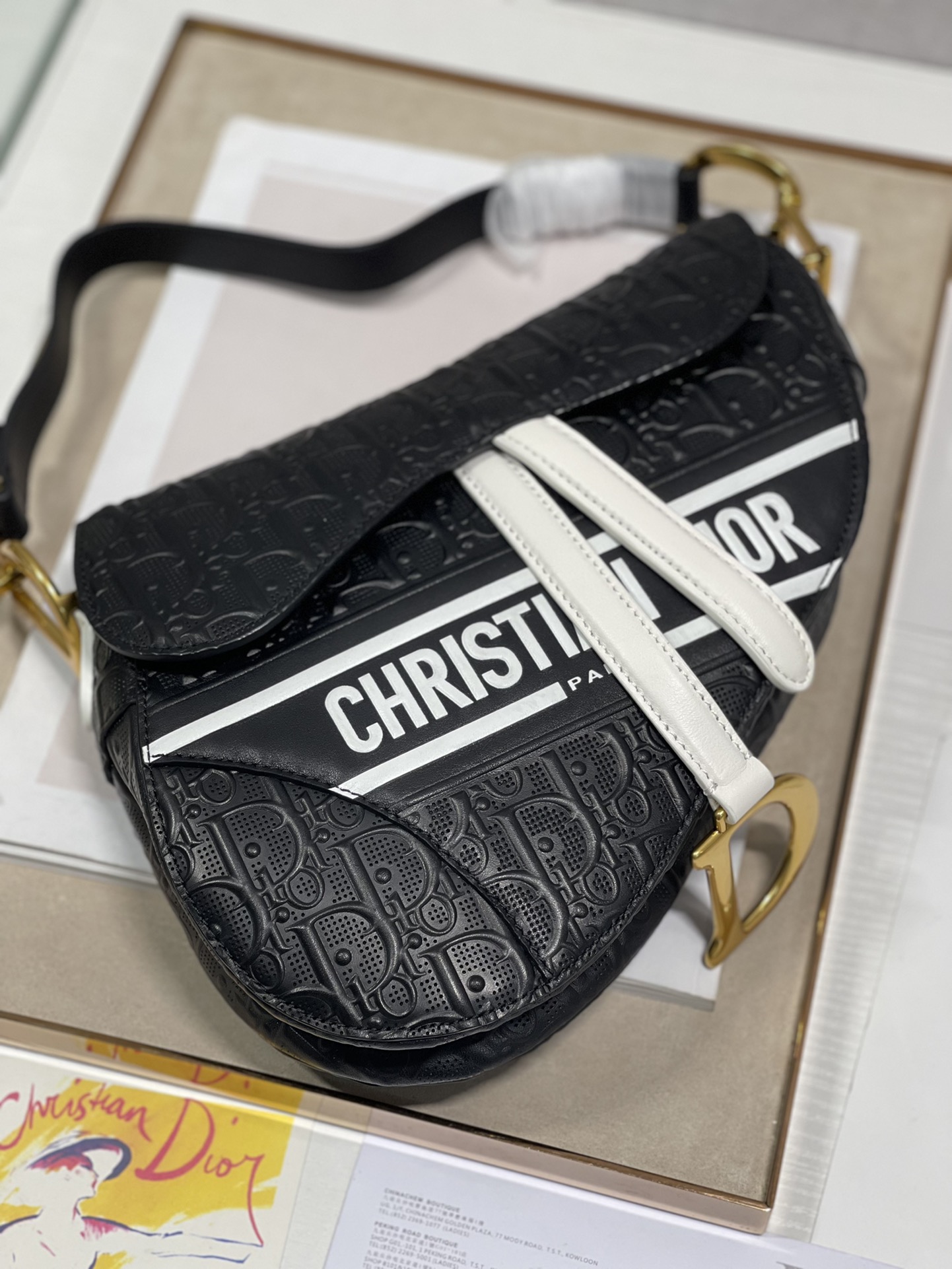 ディオール「Dior」Saddle ストラップ付き ソフトバッグ ミディアム