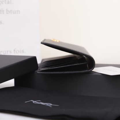 サンローラン「Saint Laurent」メンズ ロングウォレット