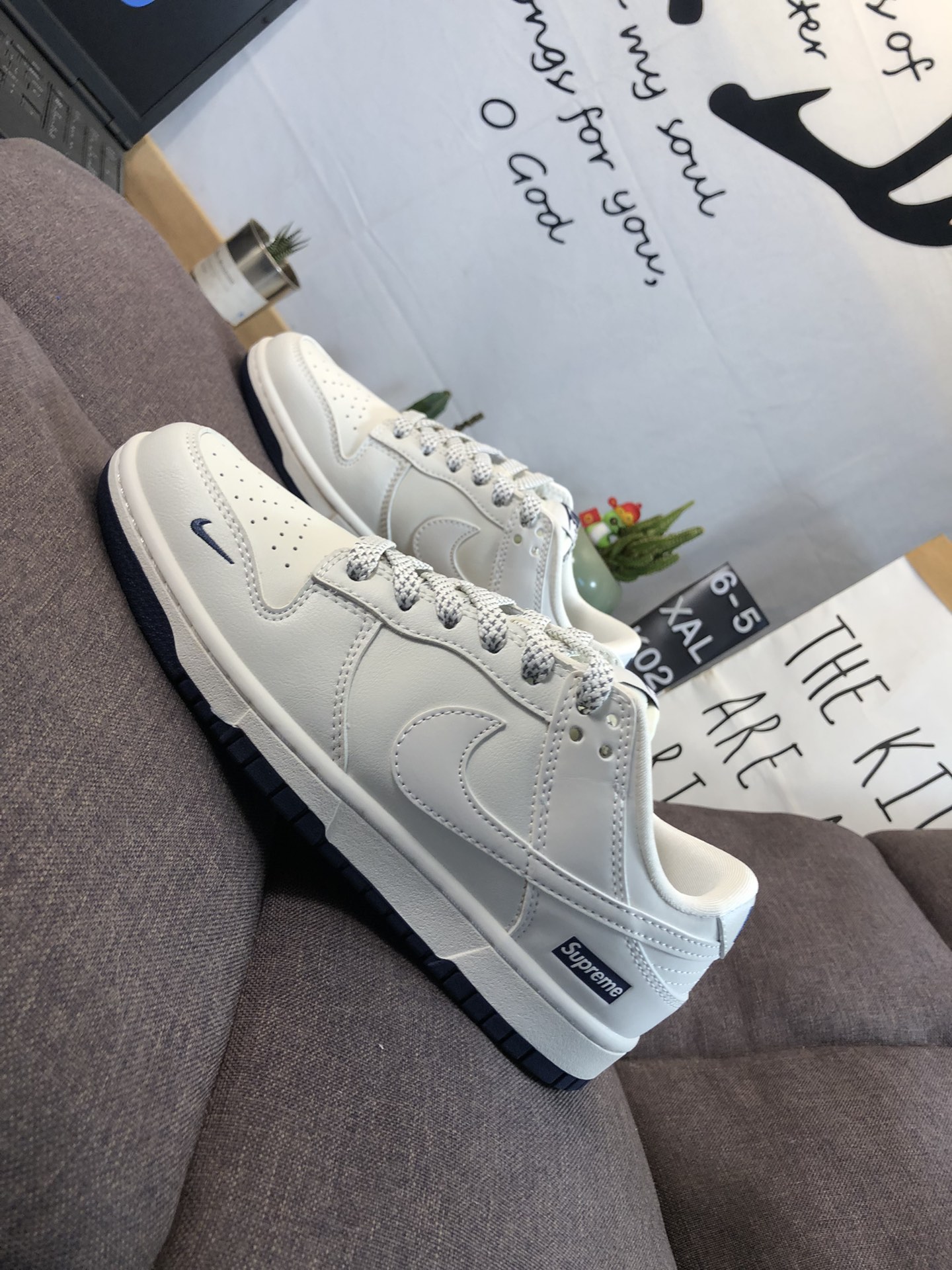 ナイキ「Nike」ク ロー カジュアルスニーカー