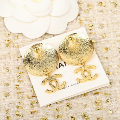 シャネル「Chanel」ラウンドCC ピアス