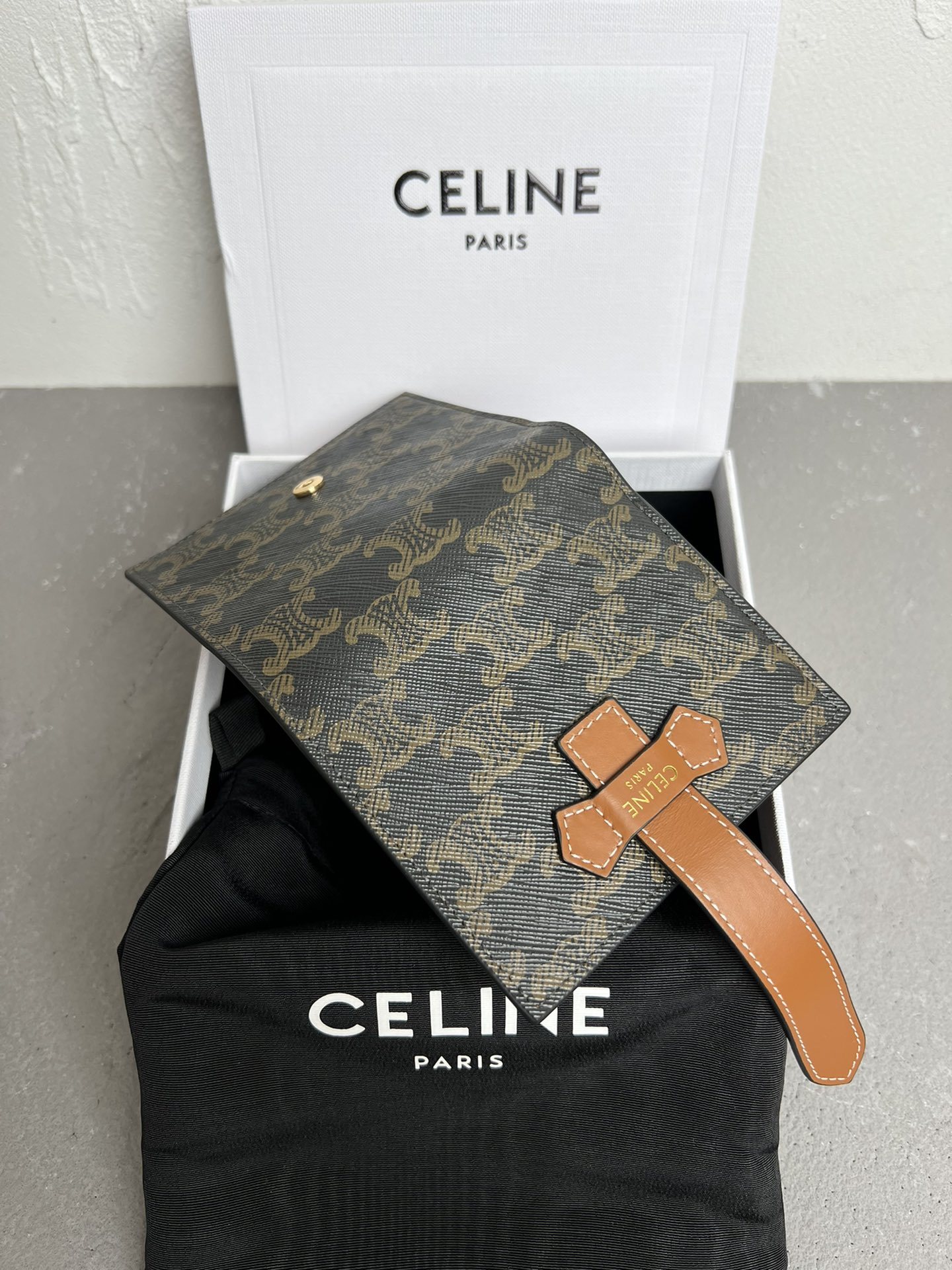 セリーヌ(Celine)ジュエリーポーチ / トリオンフキャンバス＆カーフスキン