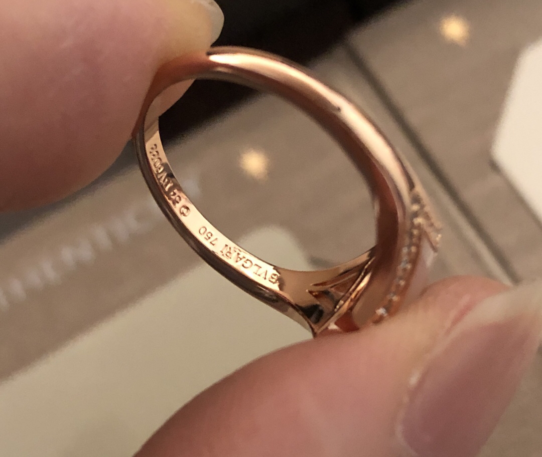 ブルガリ「Bvlgari」ブルガリ開口部スカートの指輪