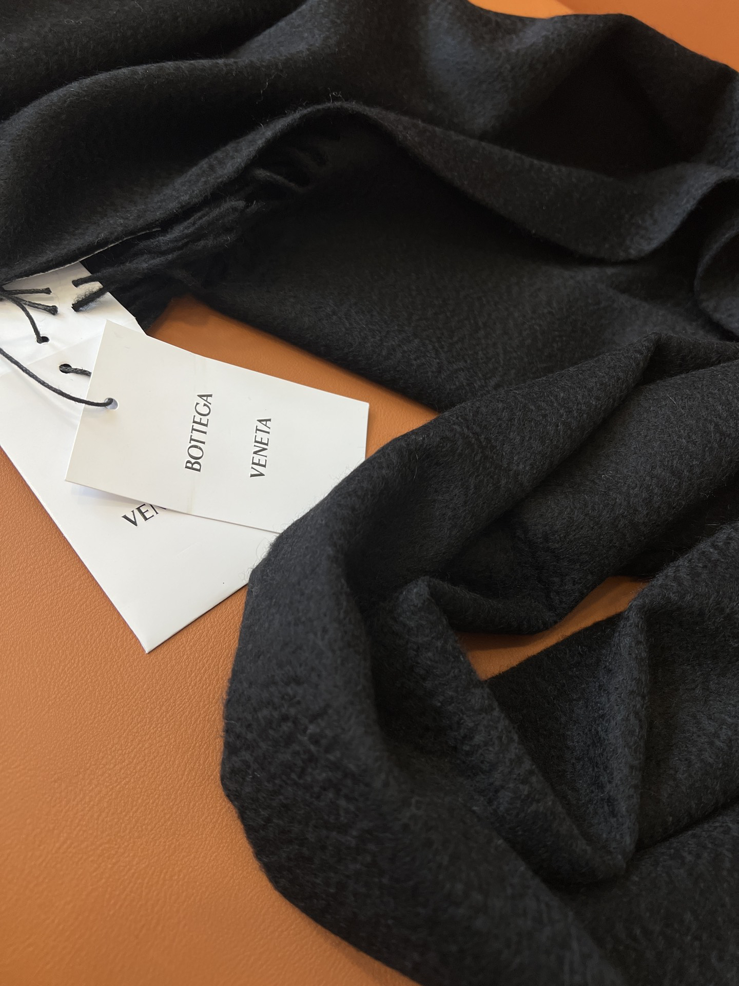 ボッテガ ヴェネタ「Bottega Veneta」プレミアム キャシュミール ラージマフラー35x200cm