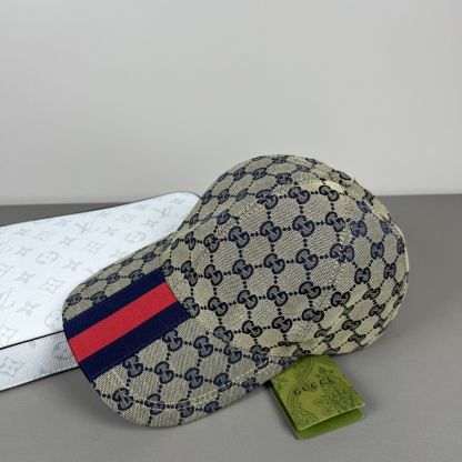 グッチ「Gucci」GGベースボールキャップ 2025コレクション
