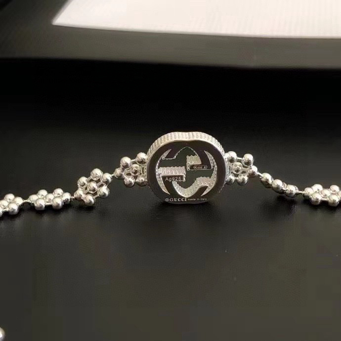 グッチ「Gucci」 スノーフレーク ダブルG ネックレス