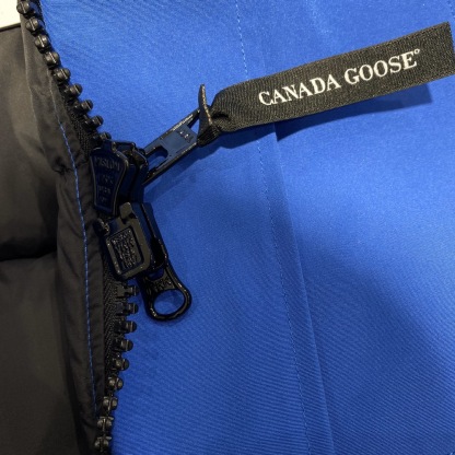 カナダグース「Canada Goose」メンズ クラシックショートダウンジャケット