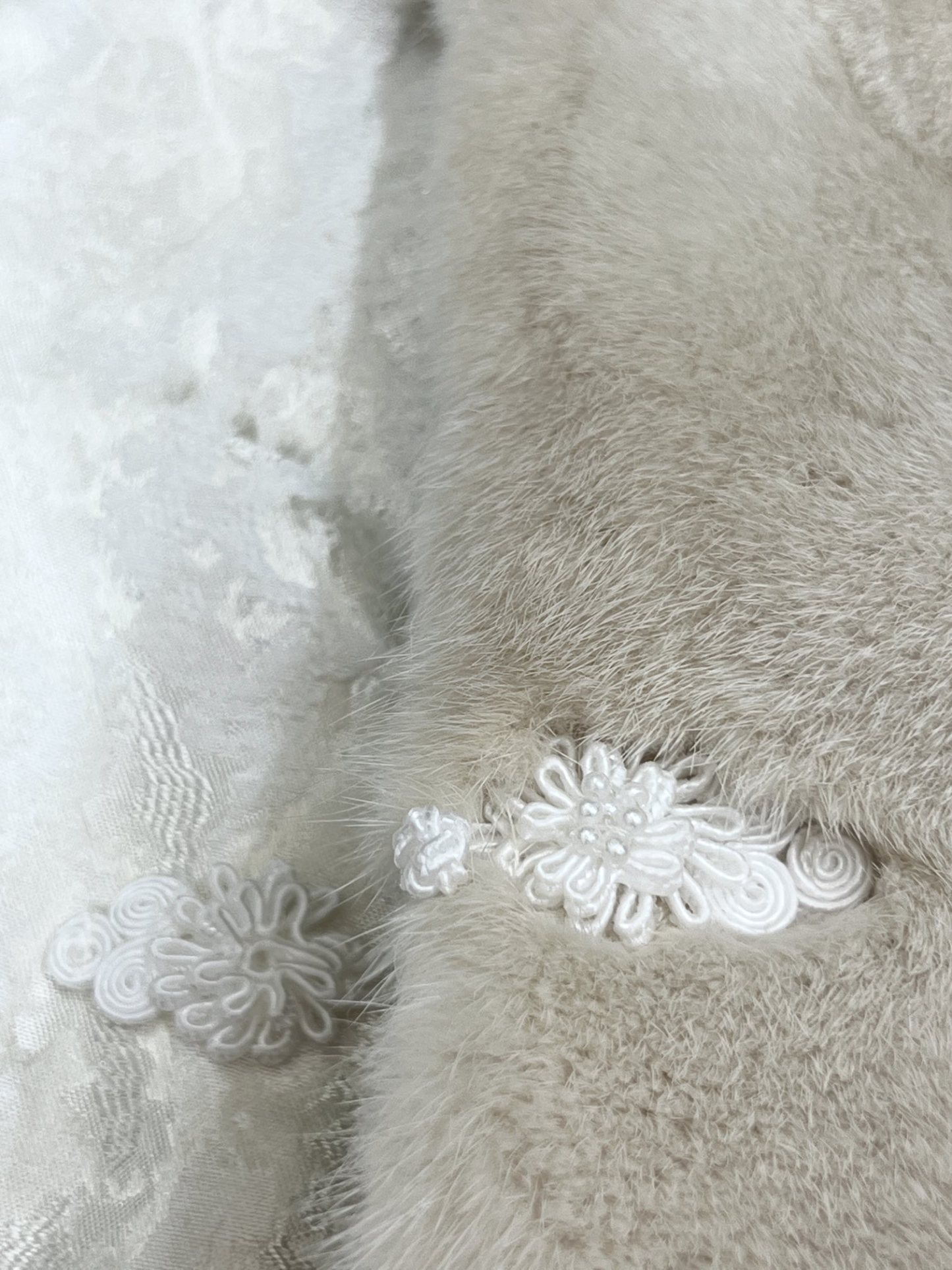 エルメス「Hermès」2025秋冬 ミンクファー ダウンコート