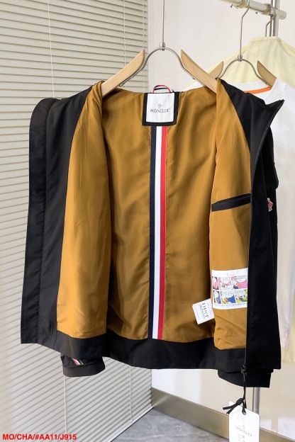 モンクレール「Moncler」最新春と秋のおしゃれなフードジャケット