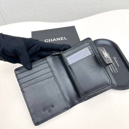 シャネル「Chanel」財布 多機能な小さな財布！