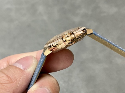 カルティエ［Cartier］バロン ブリュ 33mm 自動巻き