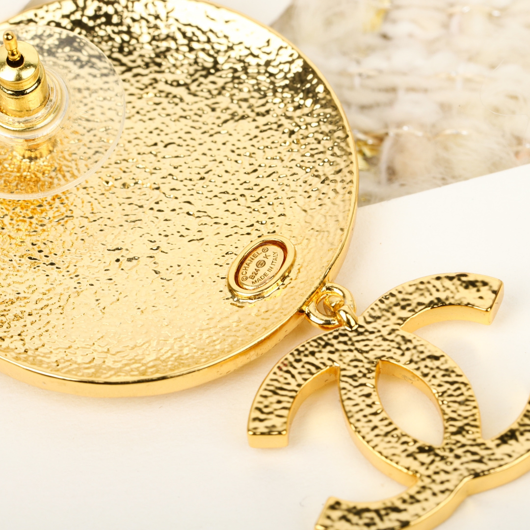 シャネル「Chanel」ラウンドCC ピアス