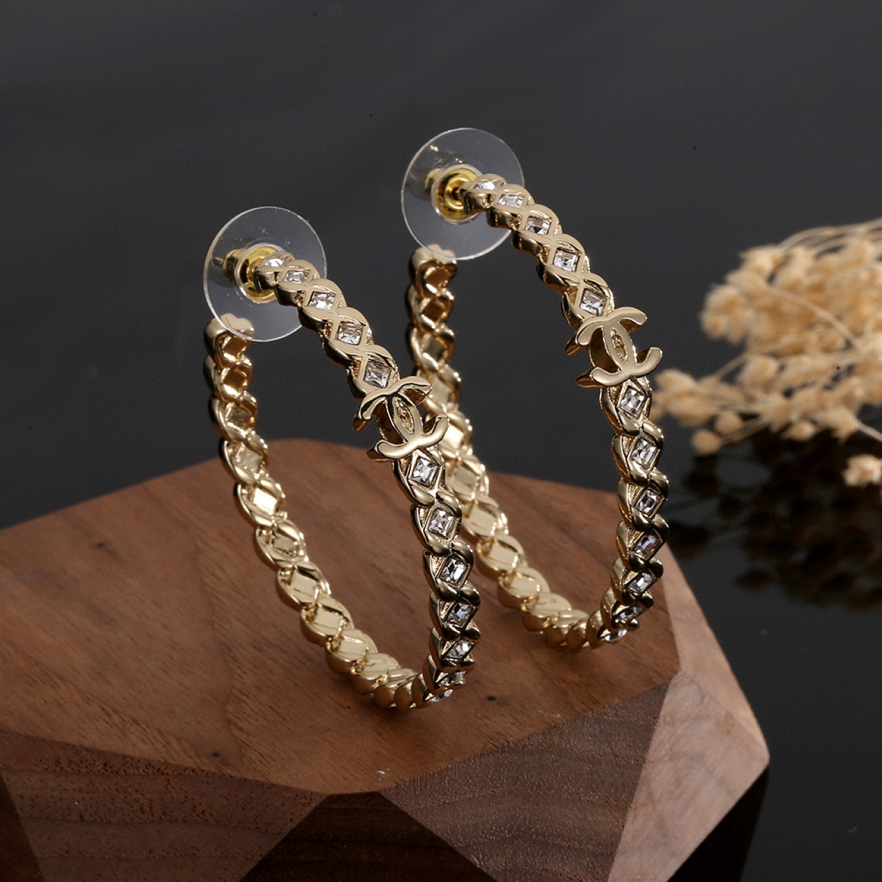 シャネル「Chanel」 オープンサークル ピアス