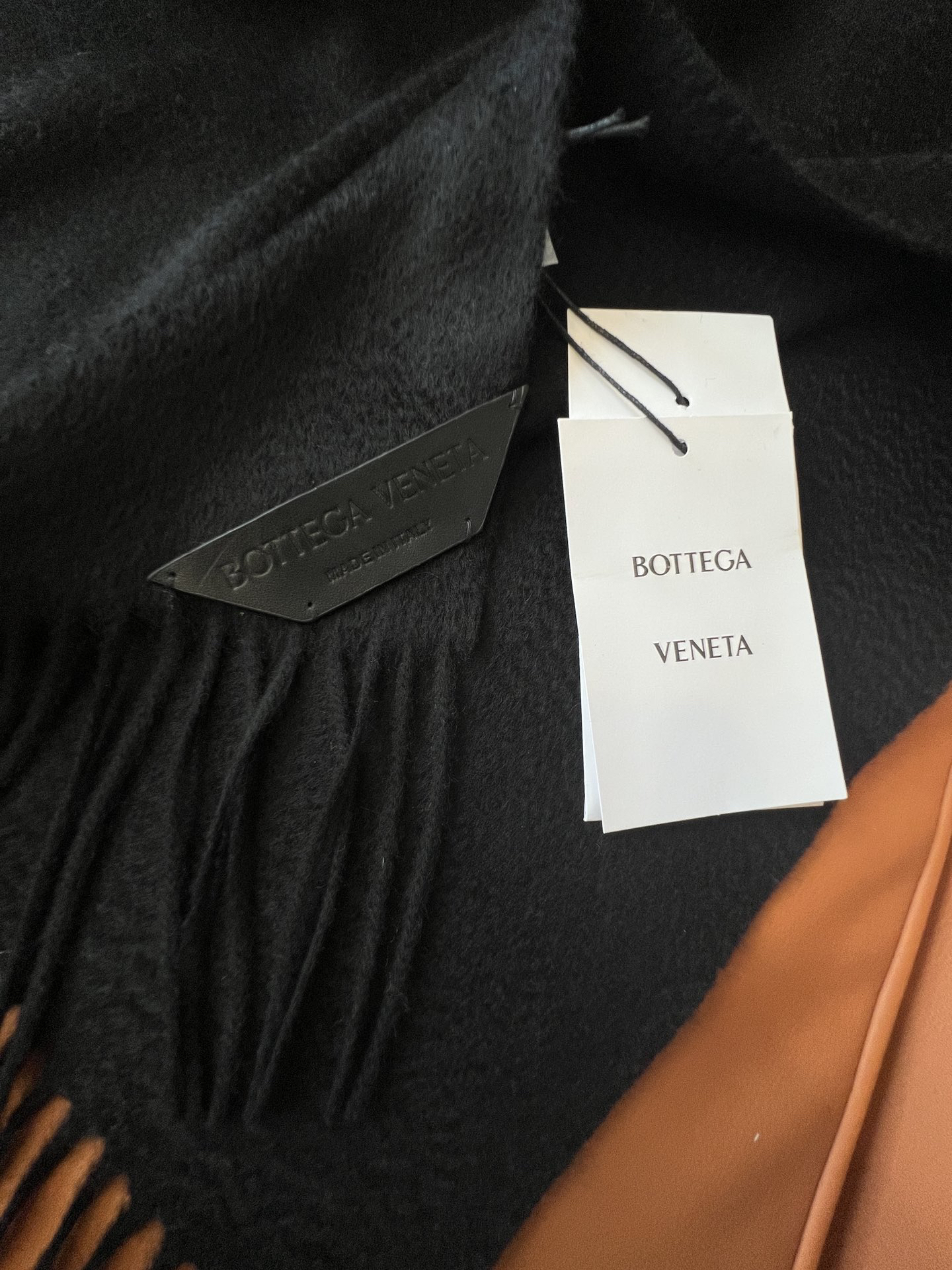 ボッテガ ヴェネタ「Bottega Veneta」プレミアム キャシュミール ラージマフラー35x200cm