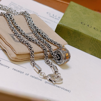 グッチ「Gucci」Anger Forest シルバーネックレス