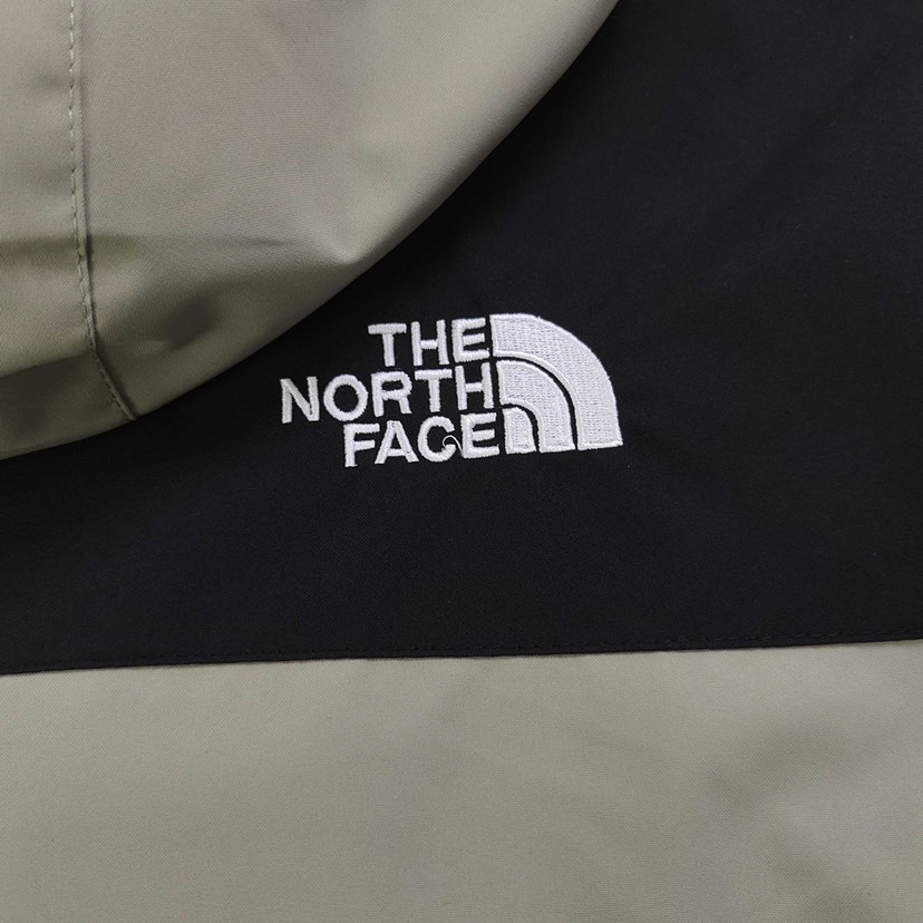 ザ・ノースフェイス「The North Face」エンブロイダーロゴ GORE-TEX ジャケット