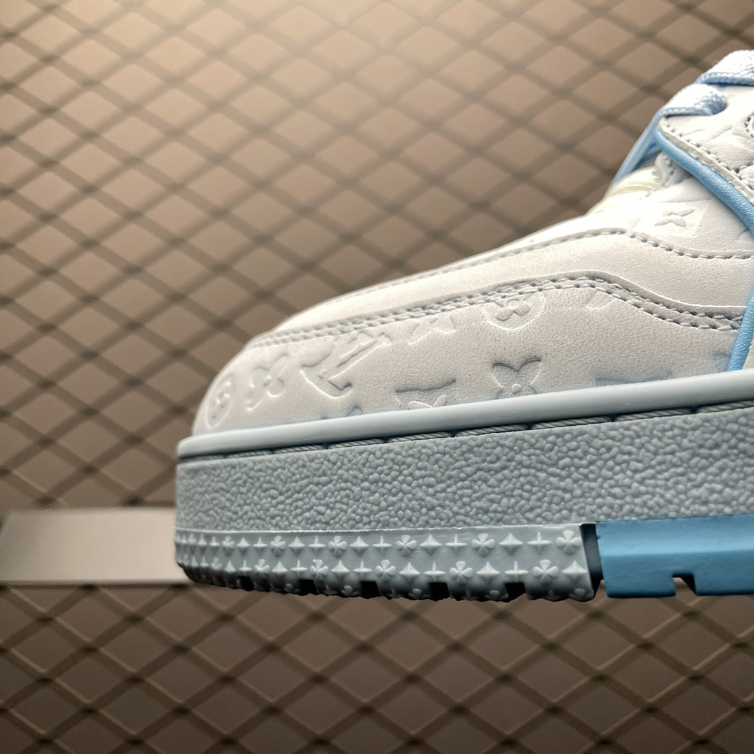 「コラボモデル」Louis Vuitton x Trainer ローカットスニーカー