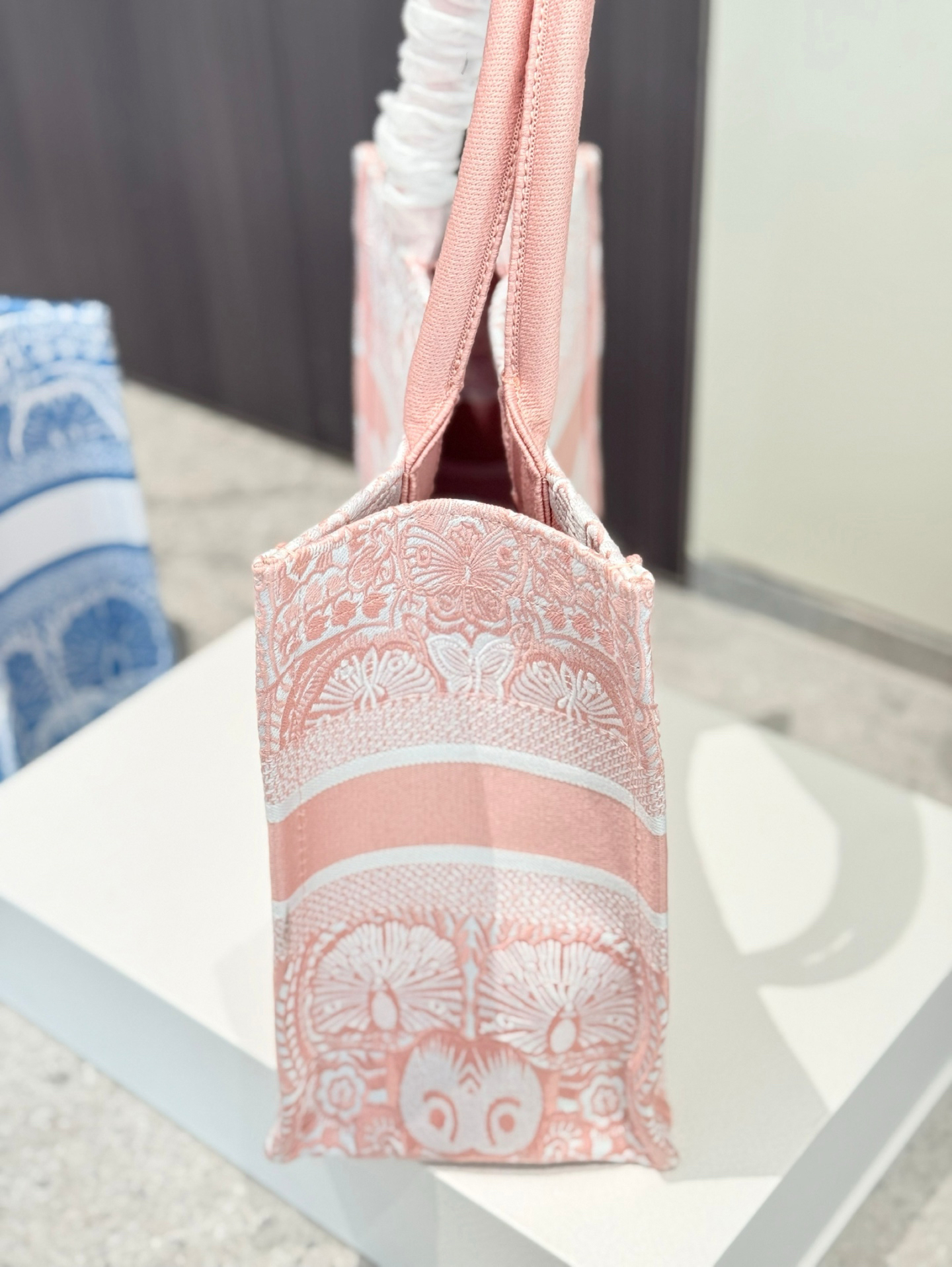 ディオール Dior Book Tote バッグ ミディアム