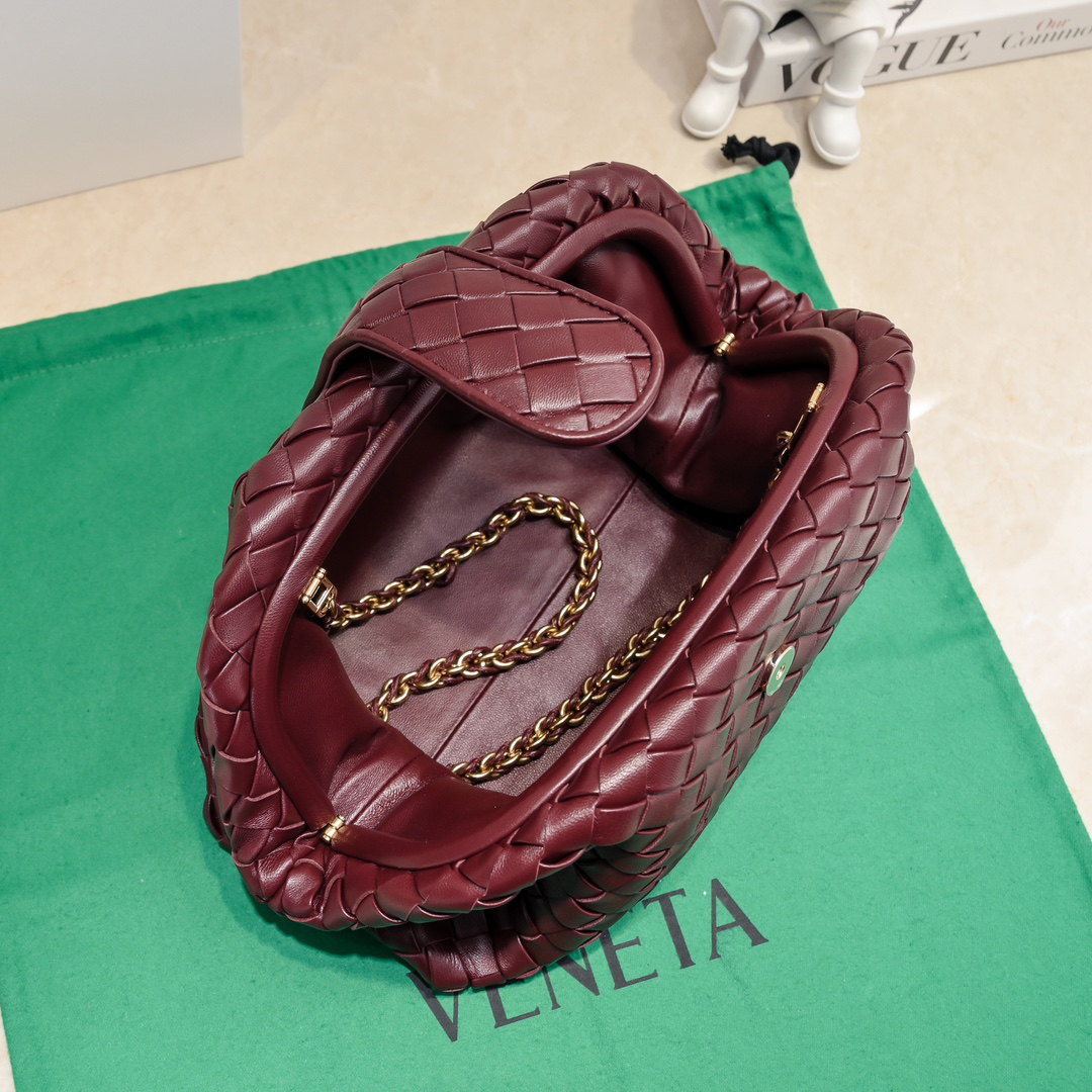 ボッテガ・ヴェネタ「Bottega Veneta」ローレン1980 レザーショルダーバッグ