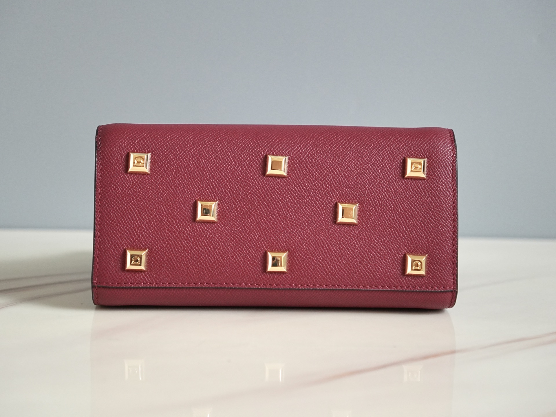 フェラガモ「Ferragamo」スタジオ ソフトトートバッグ