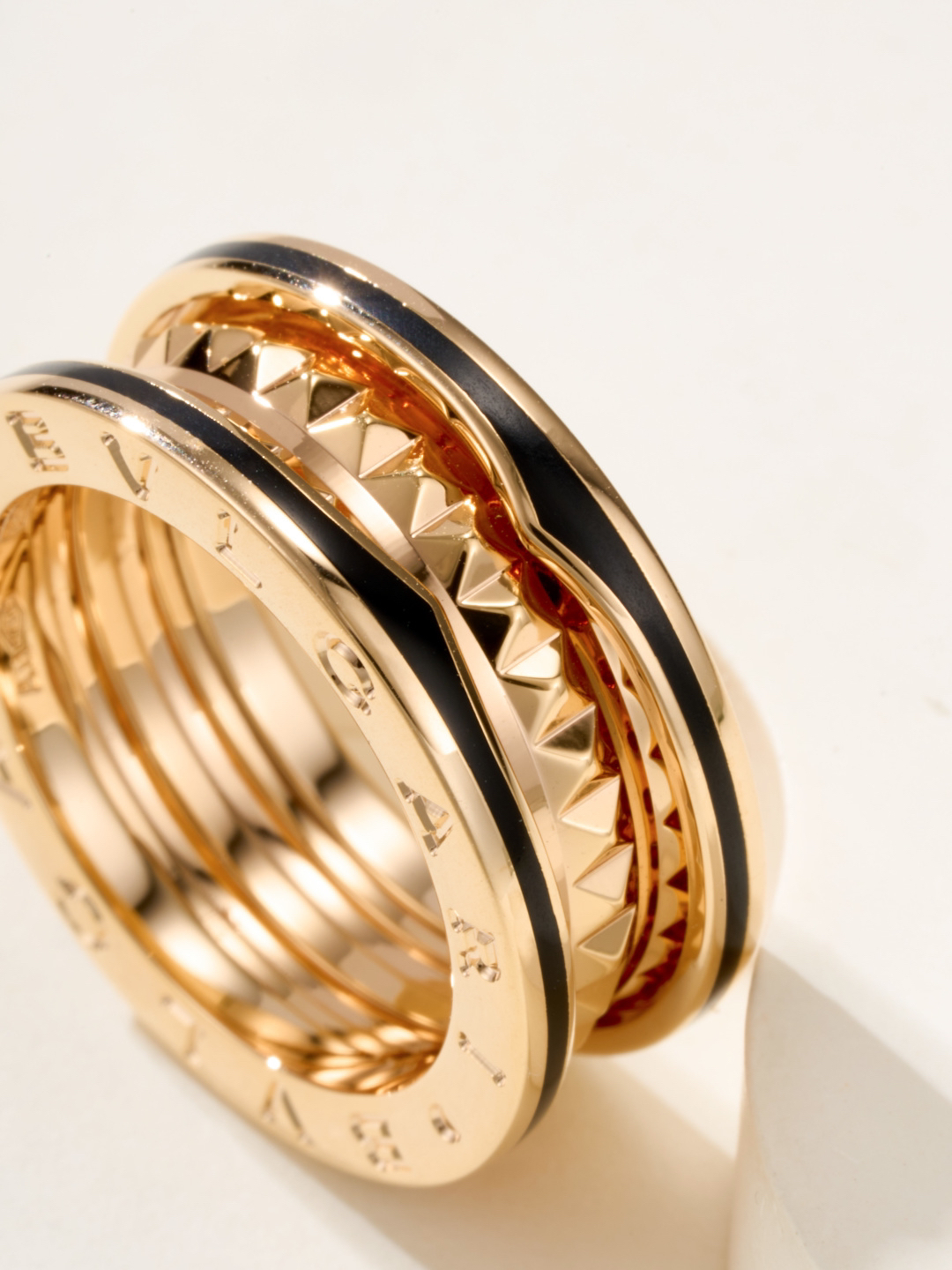 ブルガリ「Bvlgari」B.zero1 Rock ローマ リング