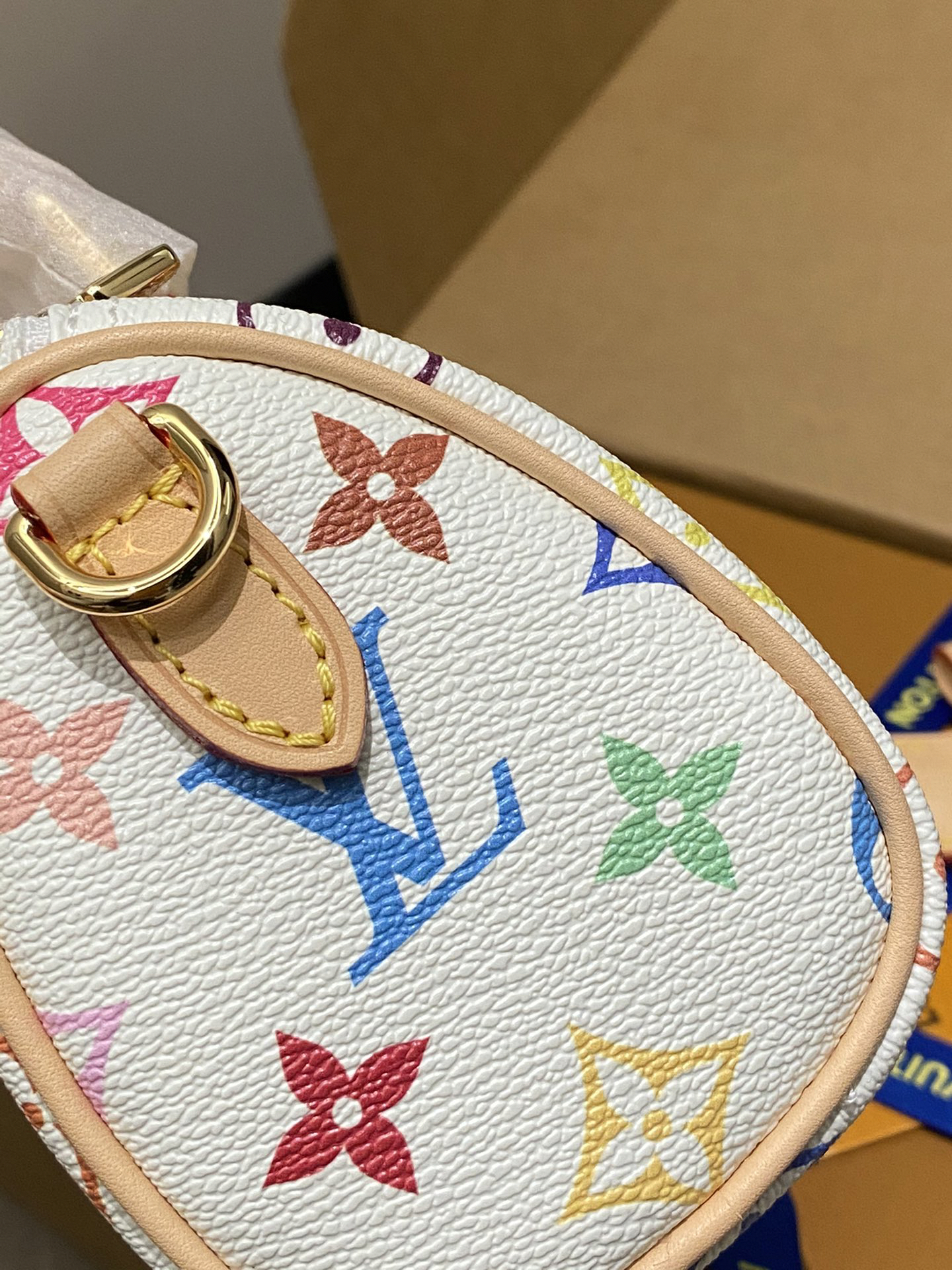 ルイ・ヴィトン「Louis Vuitton」ナノアルマ