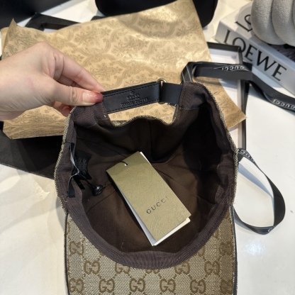 グッチ「Gucci」Lido GG Baseball Cap