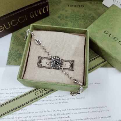 グッチ「Gucci」 インターロッキングG ブレスレット