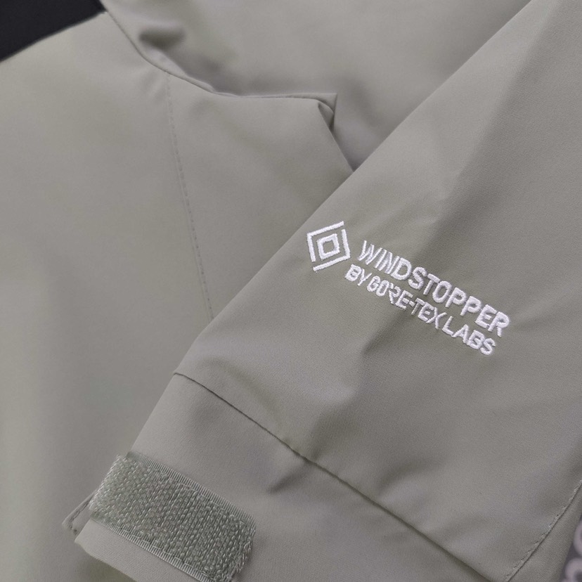 ザ・ノースフェイス「The North Face」エンブロイダーロゴ GORE-TEX ジャケット