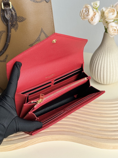 サンローラン「Saint Laurent」クラシック フラップ エンヴェロープ ウォレット