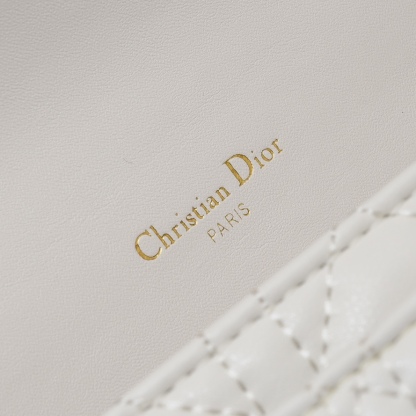 ディオール「Dior」Lady Dior チェーンバッグ