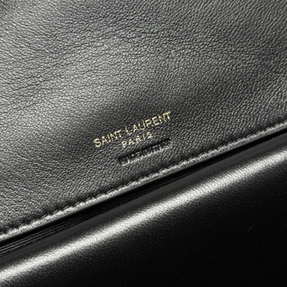 サンローラン「Saint Laurent」ルル ブラックレザー ミディアムバッグ