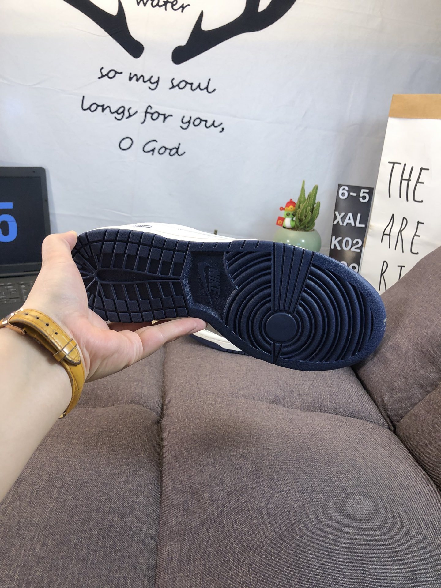 ナイキ「Nike」ク ロー カジュアルスニーカー