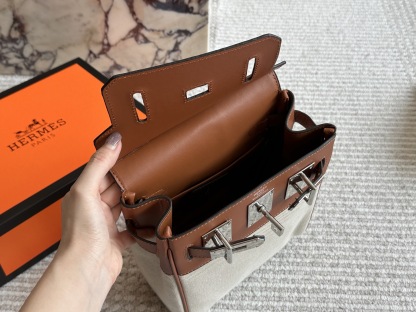 エルメス「Hermès」Hac a Dosバックパック 2色「日本未入荷」