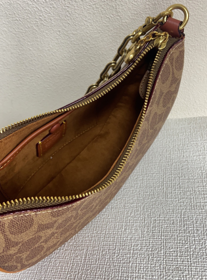 コーチ(Coach) ミラ ショルダー バッグ・ホース アンド キャリッジ プリント