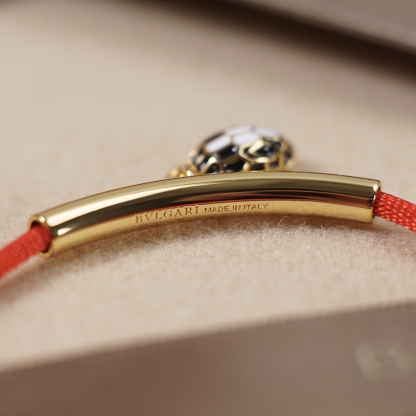 ブルガリ「Bvlgari」Serpenti Forever レッド＆ブラックコード ブレスレット12.5cm～22cm