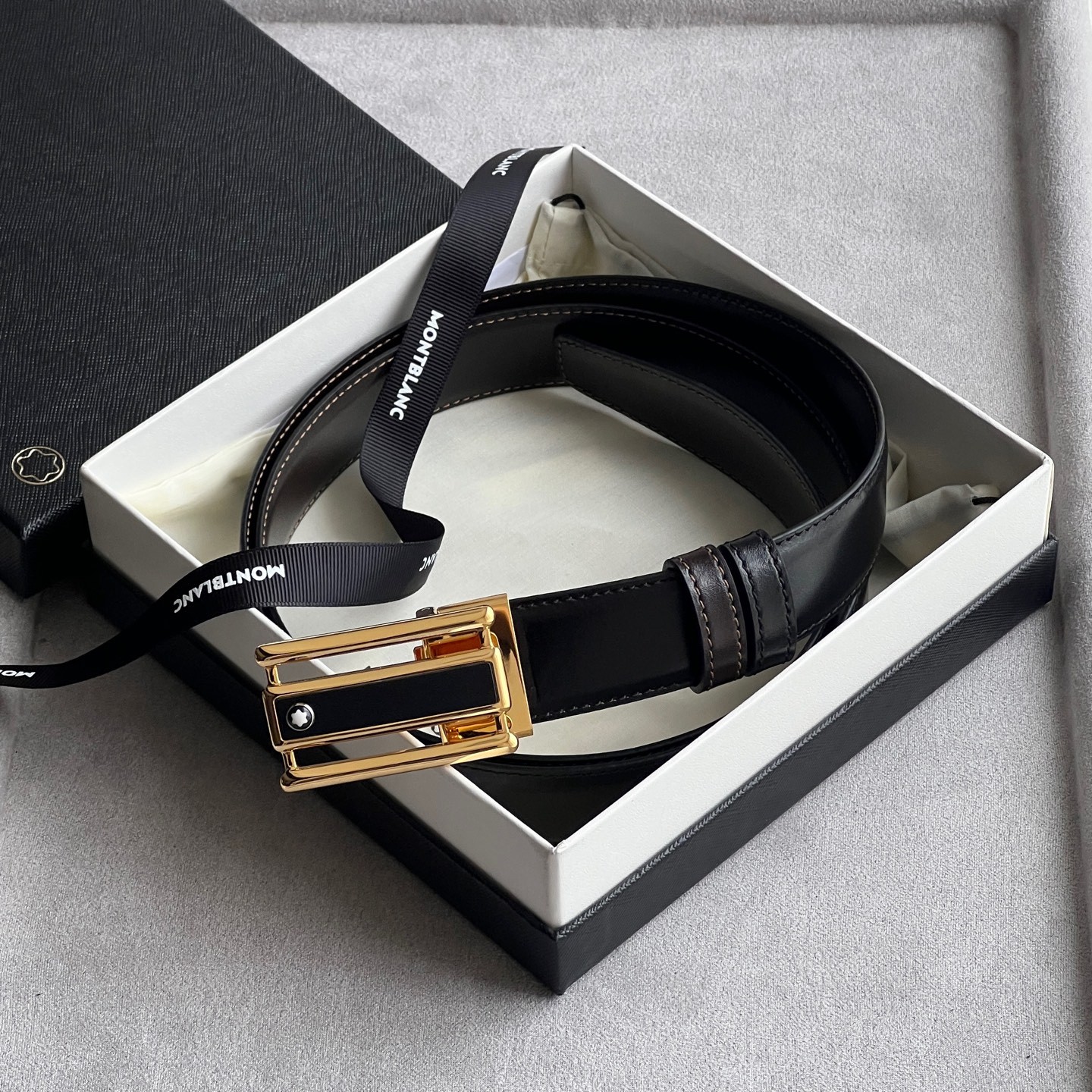 モンブラン「Montblanc」コンテンポラリーコレクション 3リングレーザーカット レザーベルト100cm