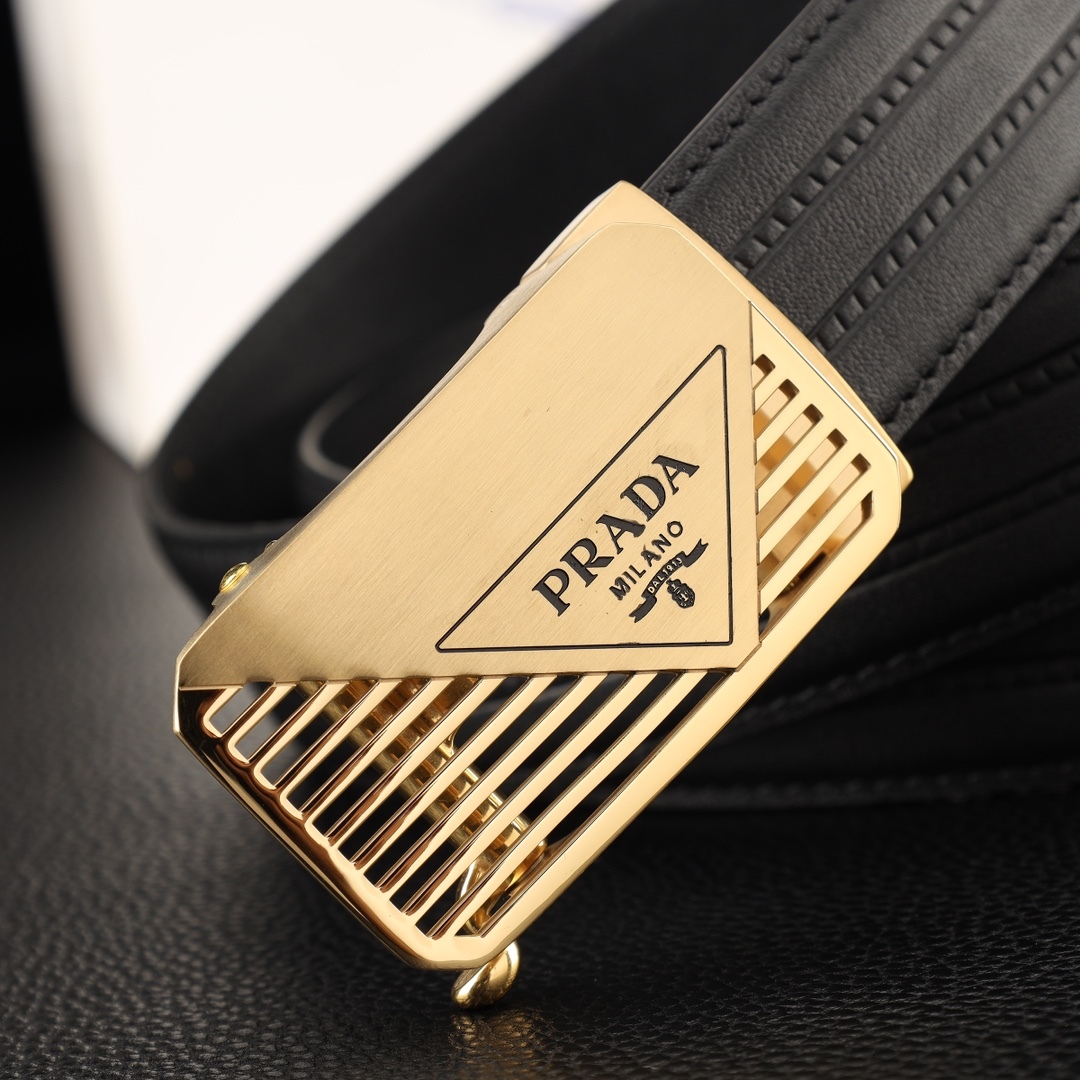プラダ「Prada」メンズ オートマチック レザーベルト100CM