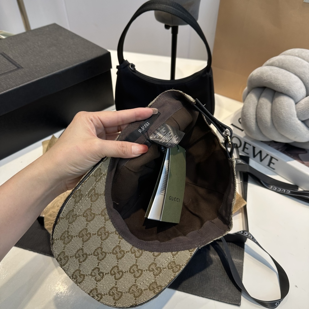 グッチ「Gucci」Lido GG Baseball Cap